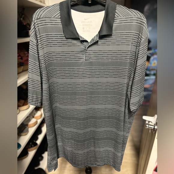 🖤EUC-BLACK AND GRAY NIKE DRI FIT POLO SHIRT SZ XL🖤 - Picture 3 of 6